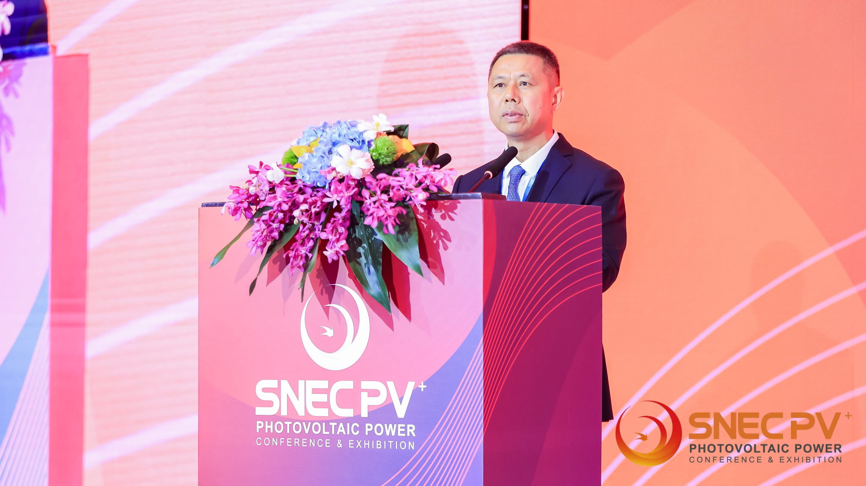 为了一个地球—— SNEC PV+第十七届（2024）国际太阳能光伏与智慧能源(上海)大会隆重开幕！